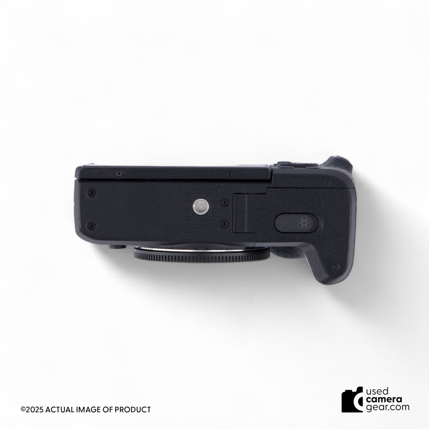 Canon EOS M6 Mark II Mirrorless Camera with EF-M 18-150mm IS STM Lens and EVF (Black) (#805) *USED*