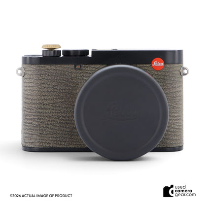 Leica Q3 Digital Camera w/Shark Skin Leatherette & Extras (#766) *USED*