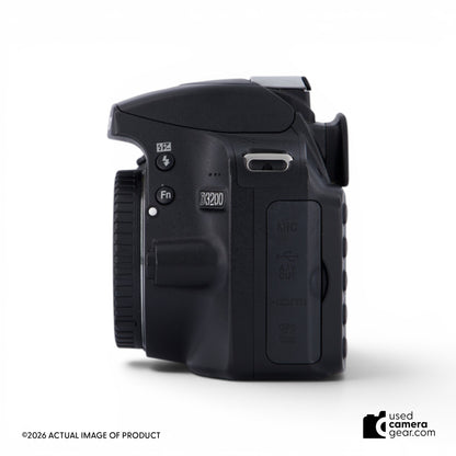 Nikon D3200 DX DSLR Body (#586) *USED*
