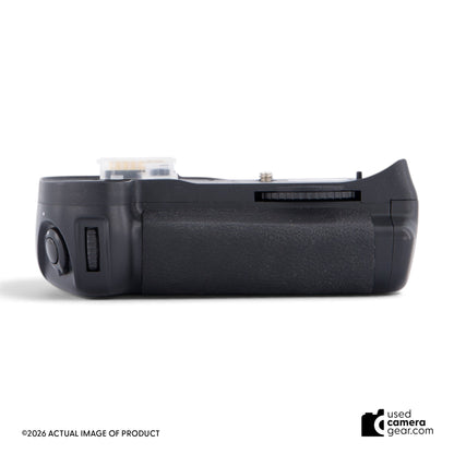 Nikon MB-D10 Battery Grip for D300, D300s, D700 *MINT* (#537) *USED*