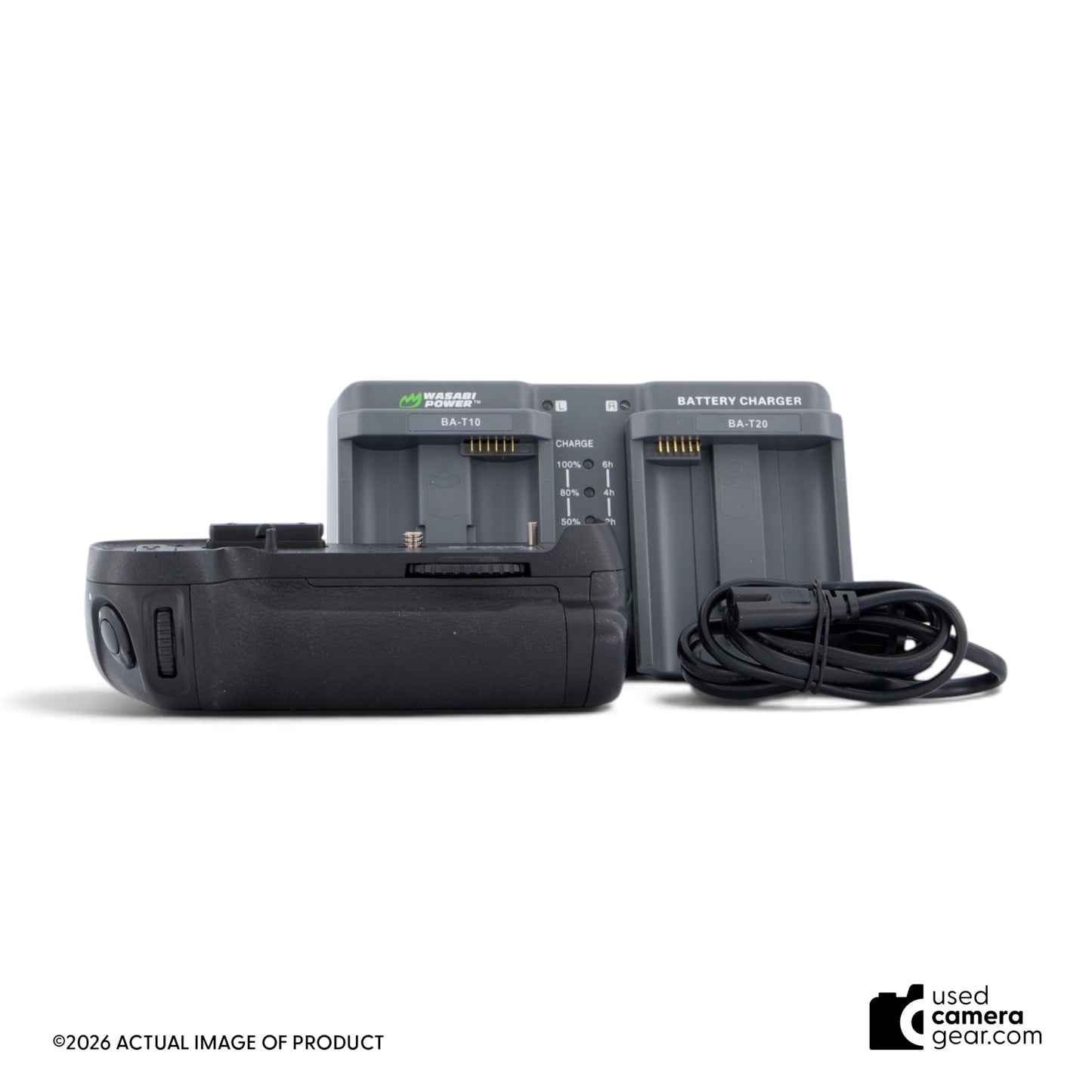 Nikon MB-D12 D800/D810 Grip w/EN-EL18c & Charger (#058) *USED*
