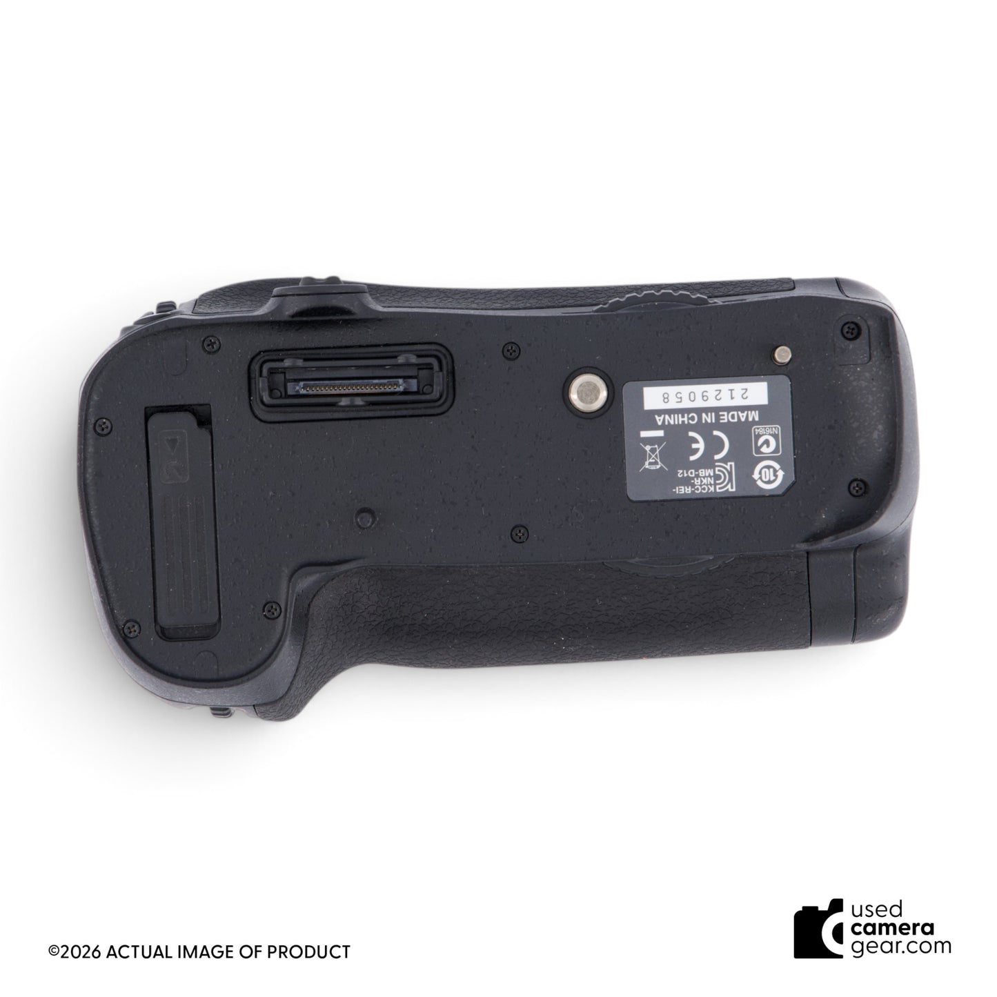 Nikon MB-D12 D800/D810 Grip w/EN-EL18c & Charger (#058) *USED*