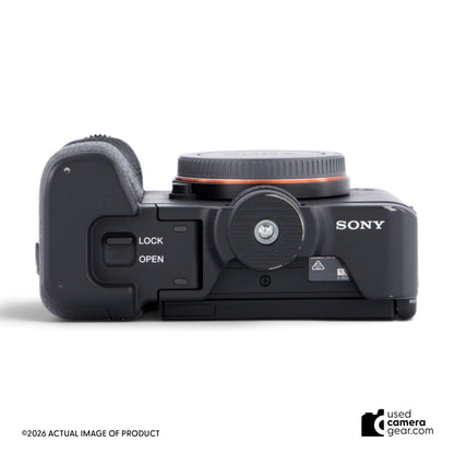 Sony a7CR 61MP Mirrorless Camera (Black) (#584) *USED*