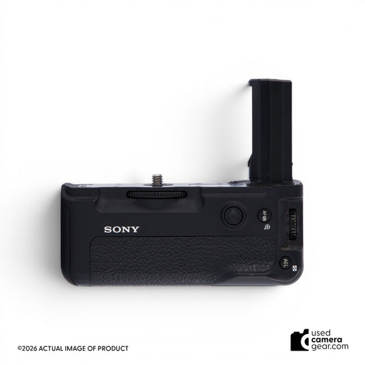 Sony VG-C3EM Vertical Grip for Sony A9 A7r III A7 III (#144) *USED*