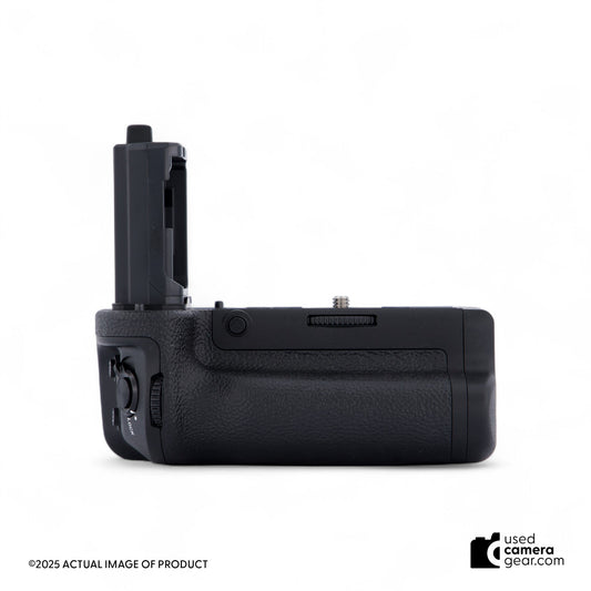 Sony VGC5 Vertical Grip (#986) *USED*