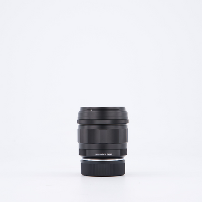 Voigtlander APO-Ultron 90mm f/2 VM Lens for Leica M (#738) *USED*